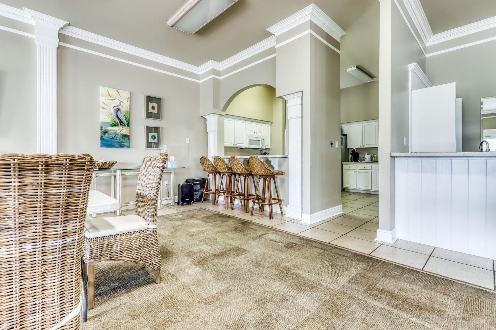 Shoreline Towers Destin Room photo